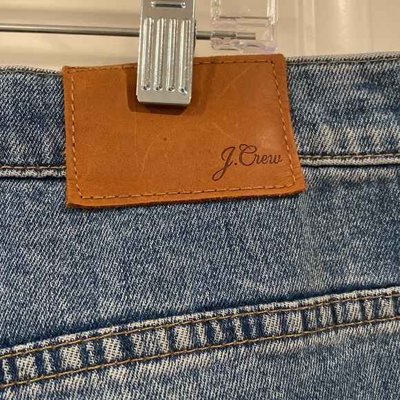 Women’s J.Crew jeans size 33, slim boyfriend fit with frayed hems - Picture 5 of 10